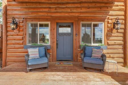Cabin~Views~Heart Of Town~W&D~Fireplace~Kitchen Woodland Park Buitenkant foto