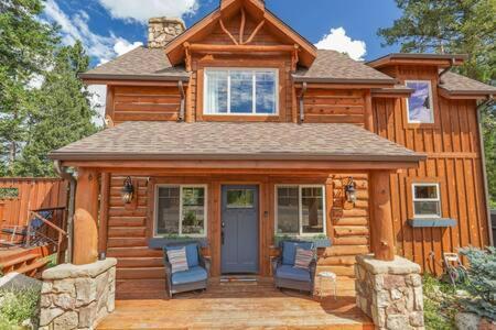 Cabin~Views~Heart Of Town~W&D~Fireplace~Kitchen Woodland Park Buitenkant foto